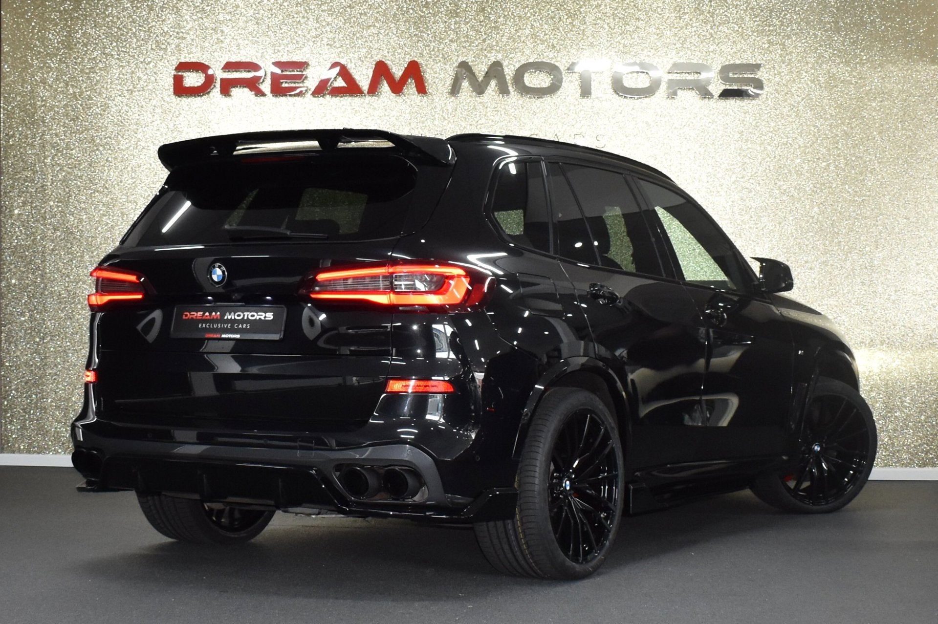 Foto 7 van BMW X5 45e M-Sport xDrive 394pk | AKRAPOVIC | M-STOELEN | AC
