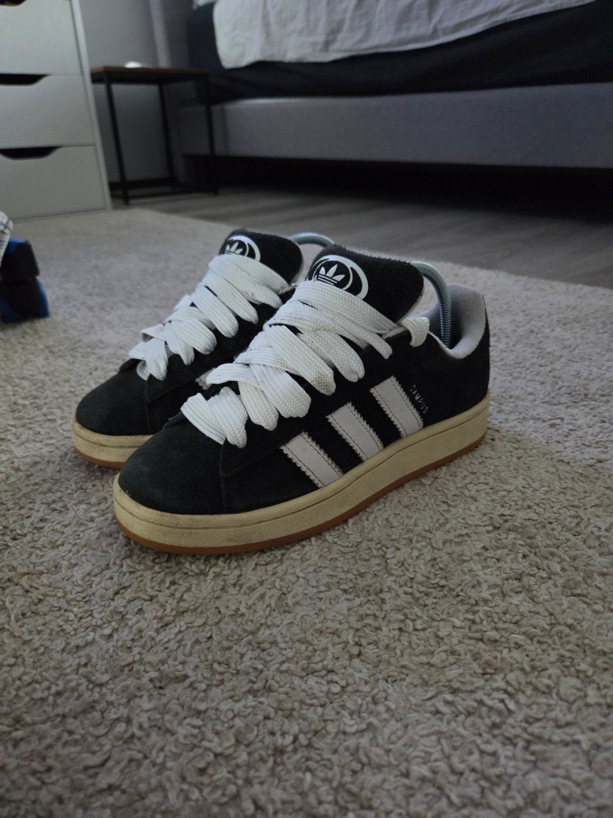 Adidas Campus sneakers - Zwart met witte strepen, Zwart, Sneakers of Gympen, Gedragen, Verzenden