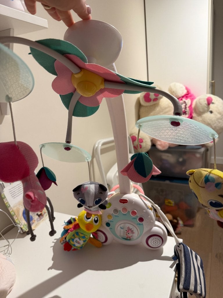 Baby muziekmobiel, Kinderen en Baby's, Speelgoed | Babyspeelgoed, Ophalen, Zo goed als nieuw, Mobiel, Met licht
