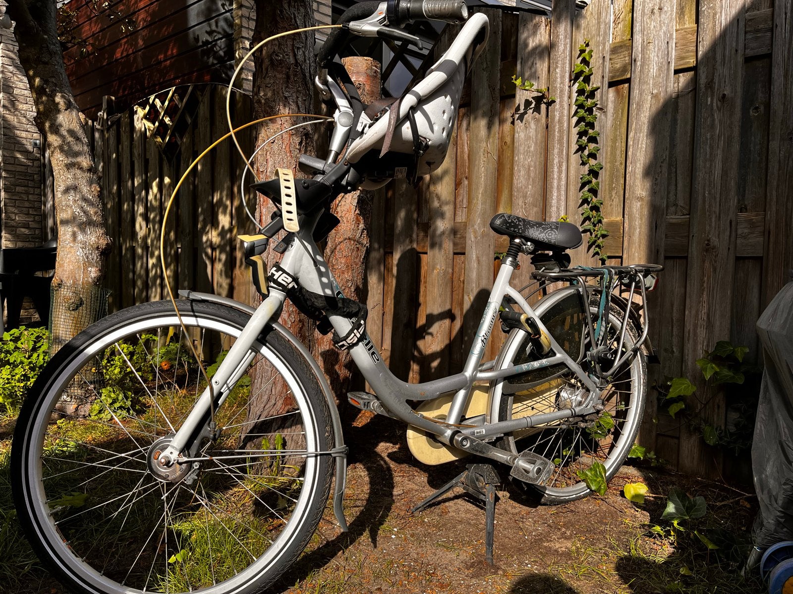 Mama Fiets Gazelle met Yepp voorzitje en Bobike achterzitje, Ophalen, 2 zitjes, Gebruikt, Gazelle