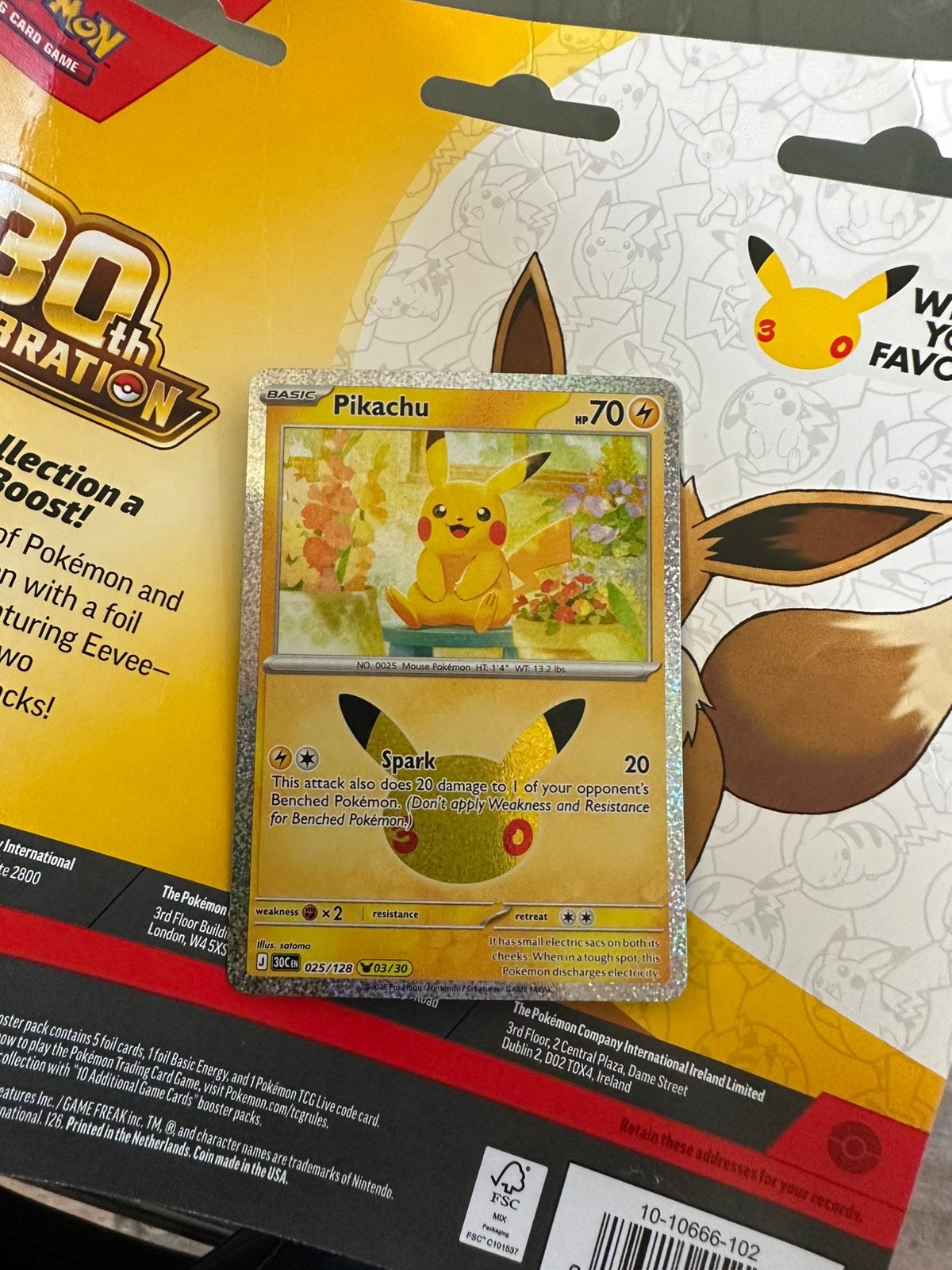 Pikachu 30th celebrations 025/128, Ophalen of Verzenden, Zo goed als nieuw