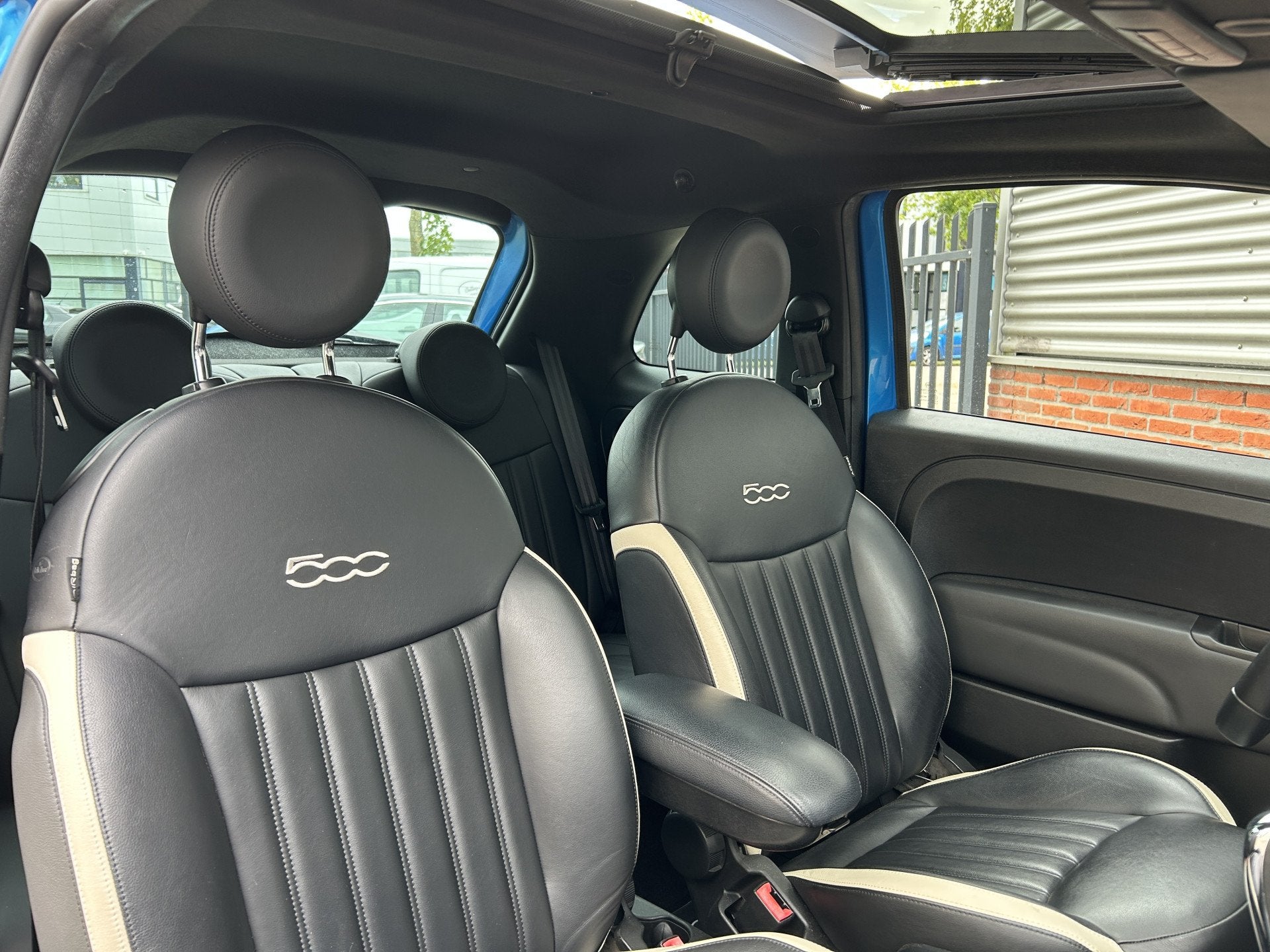 Foto 7 van Fiat 500 0.9 TwinAir Turbo Sport | Automaat | Panoramadak |