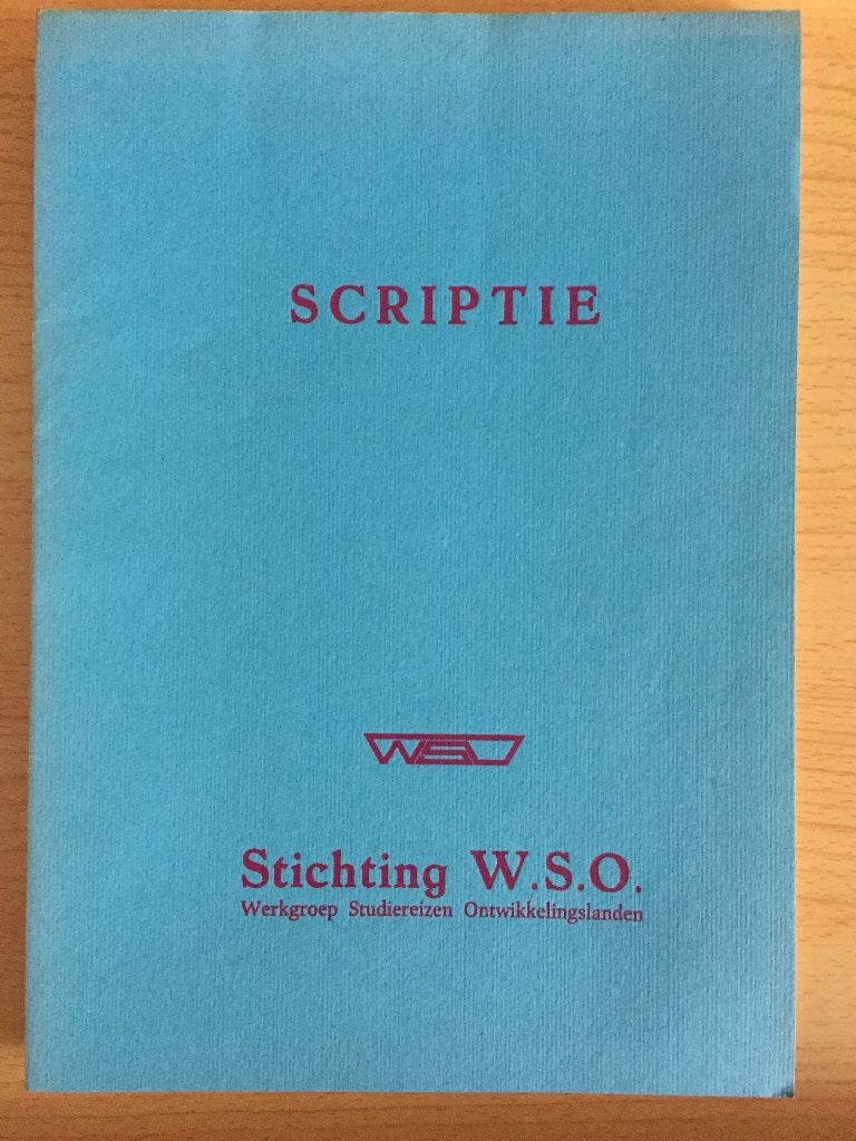 Communikatiepatronen in een West-Javaanse desa, Boeken, Ophalen of Verzenden, Gelezen, J. Helmer & E. Weitering