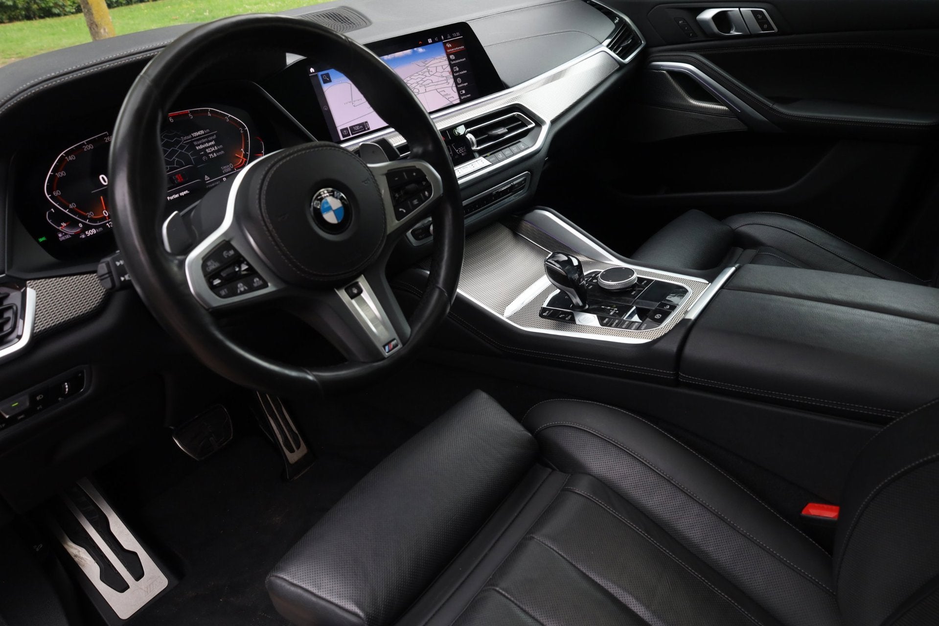 BMW X6 XDrive30d High Executive Aut. | M-Pakket | Maxton | P, Auto's, BMW, Dealer onderhouden, Gebruikt, 2993 cc, 255 €/maand