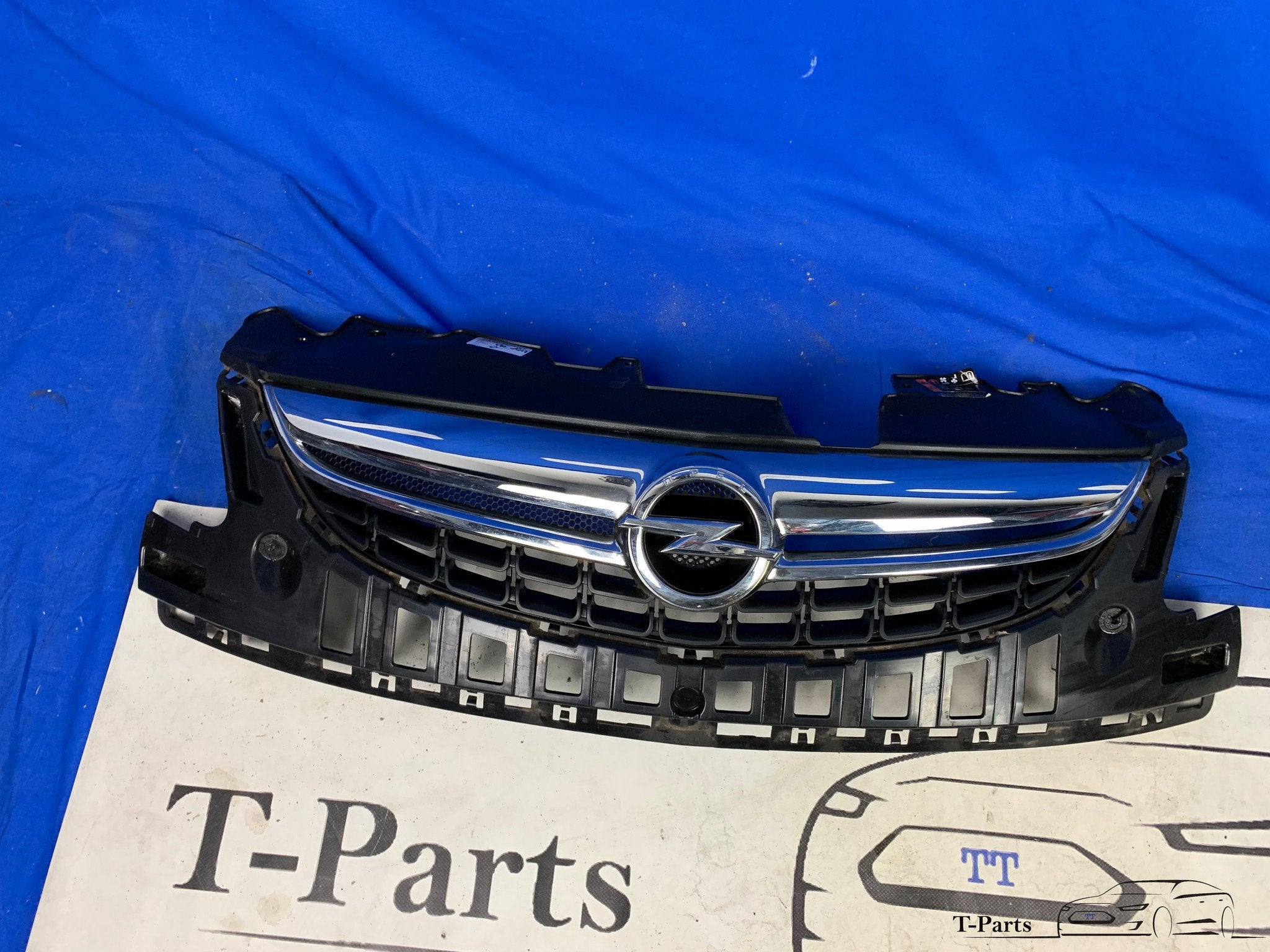 Opel corsa D facelift grille rooster voorbumper bumper, Info@fabrikant.eu, Fabrikant BV, Opel, Nieuw