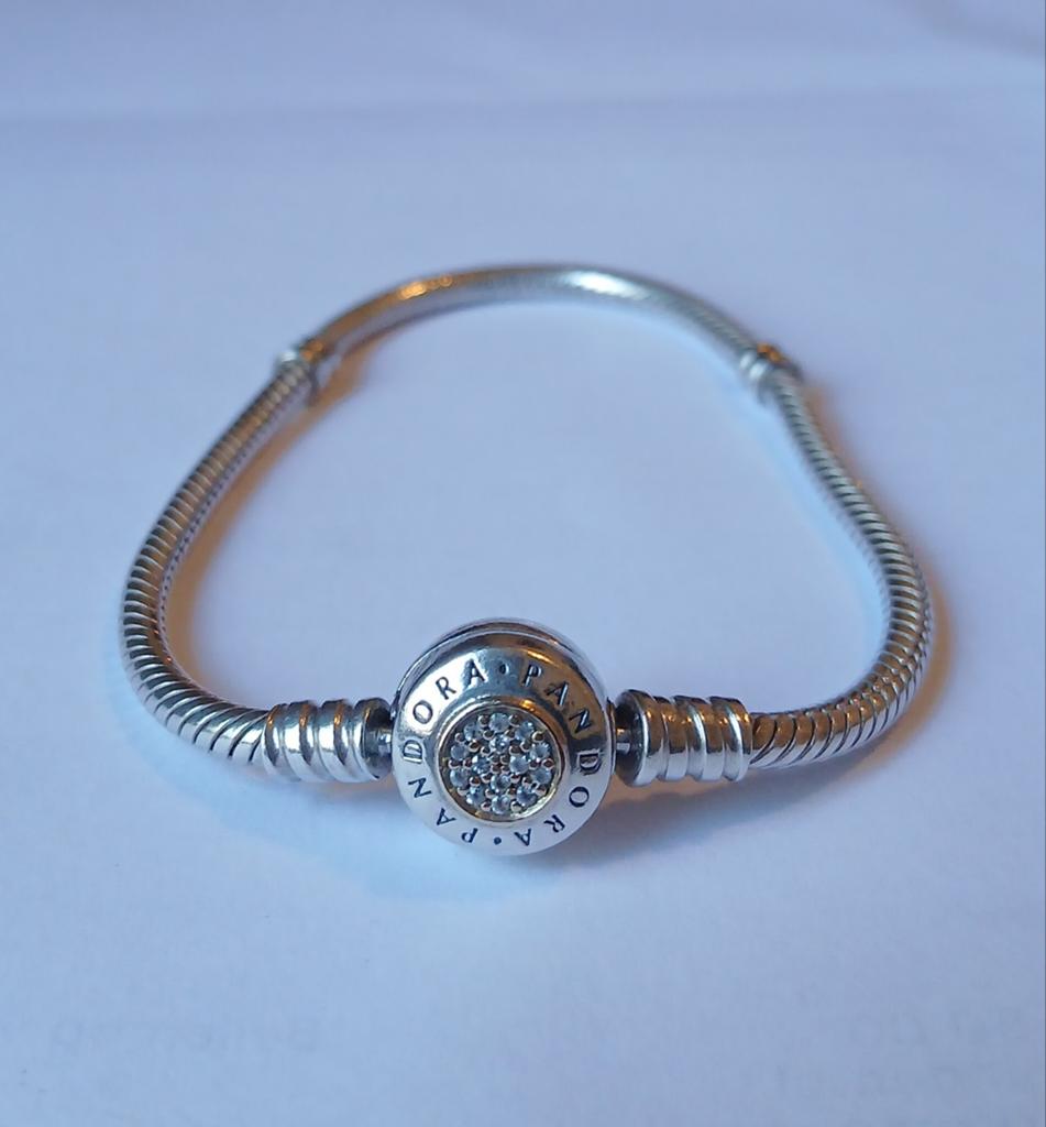 Pandora Armband Zilver met Zirkonia Sluiting, Sieraden, Tassen en Uiterlijk, Armbanden, Ophalen of Verzenden, Zo goed als nieuw