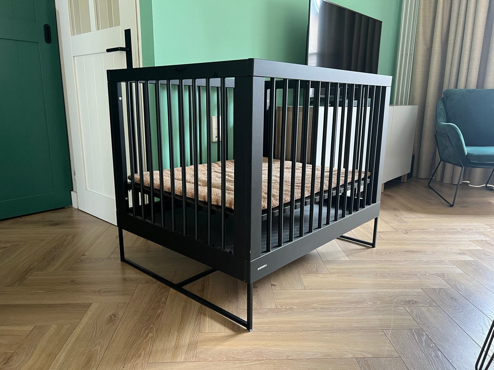 Zwarte box Kidsmill Modular, Ophalen, Gebruikt, Vierkant, In hoogte verstelbaar