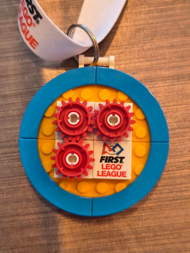 FIRST LEGO League Medaille - Unieke LEGO Medaille, Ophalen of Verzenden, Zo goed als nieuw