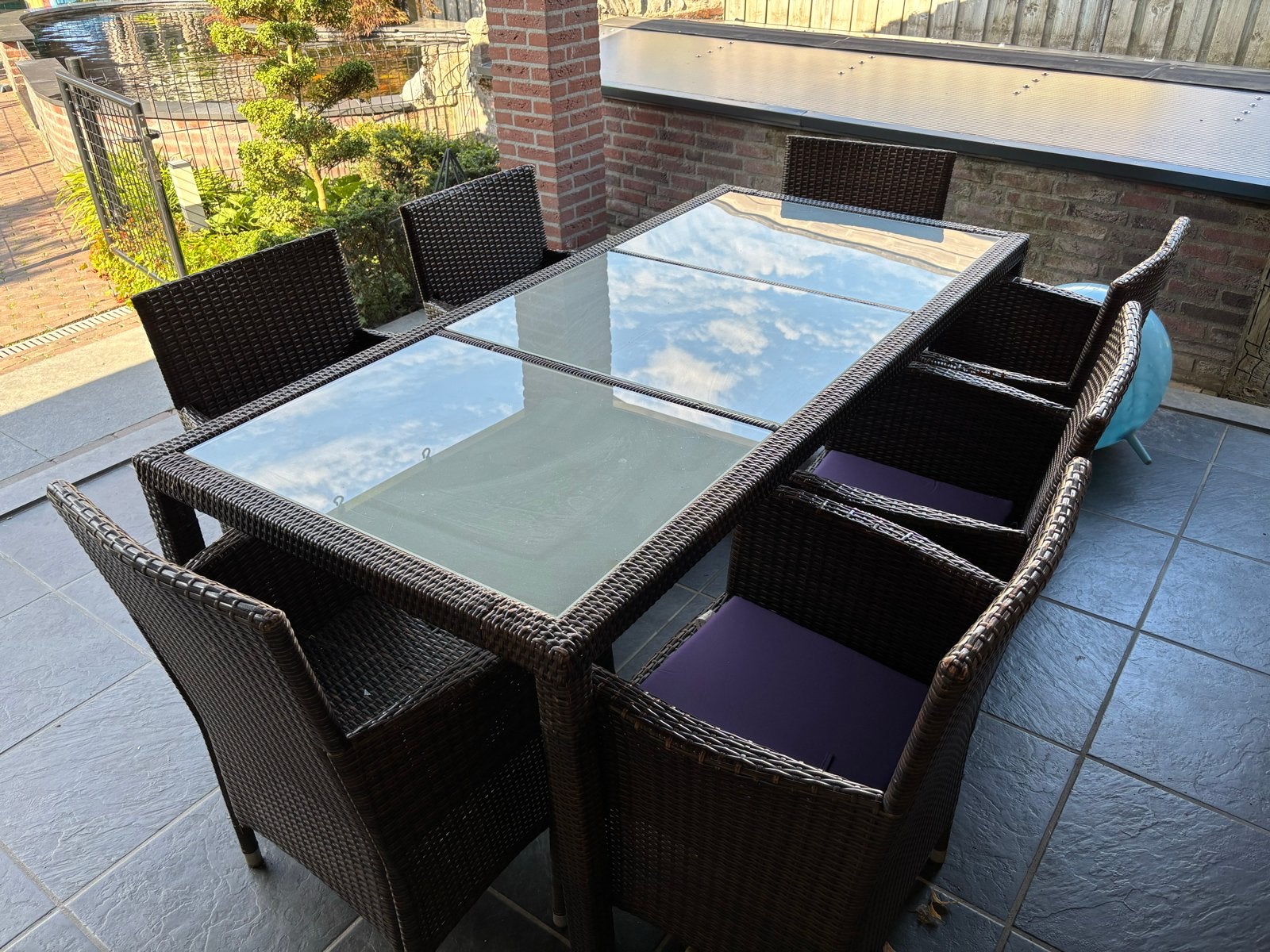 Tuintafel Set 6 Persoons wicker met Glazen Blad, Tuin en Terras, Ophalen, Kunststof, Gebruikt, 6 zitplaatsen