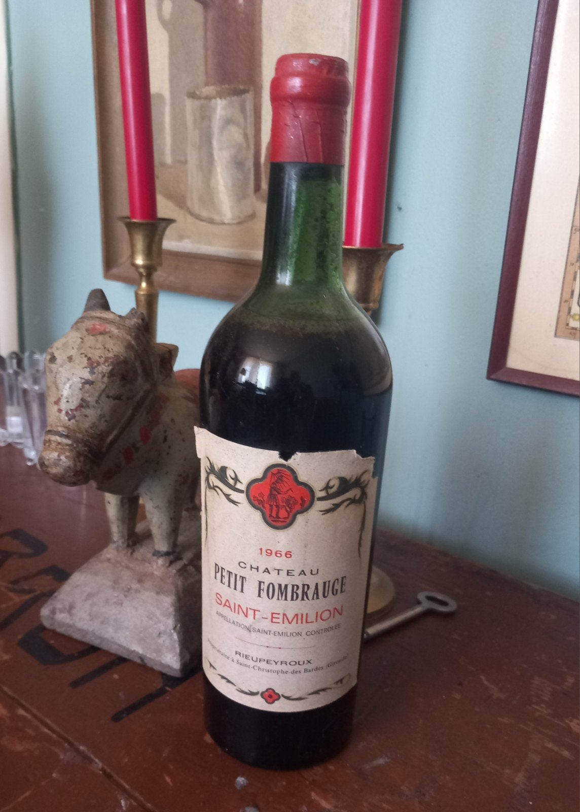 Zeldzame Saint-Emilion 1966 'Petit Fombrauge' -, Verzamelen, Ophalen of Verzenden