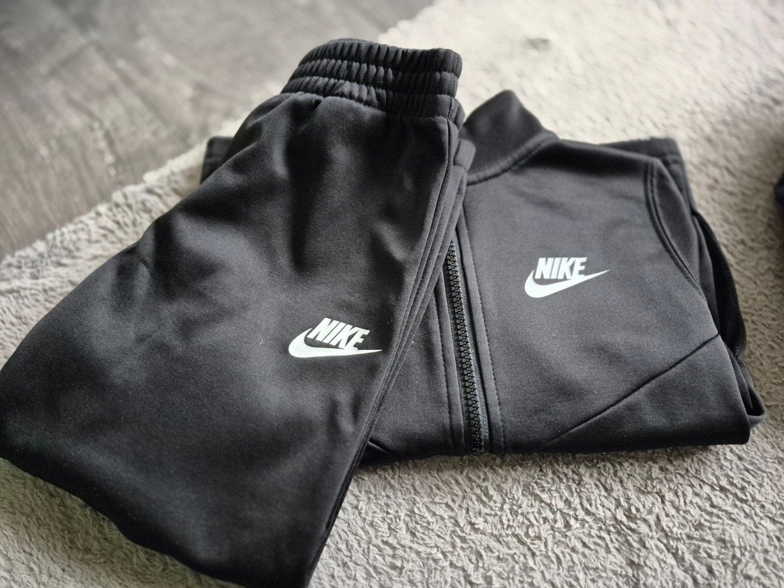 nike trainingspak, Ophalen of Verzenden, Nike, Jongen, Sport- of Zwemkleding