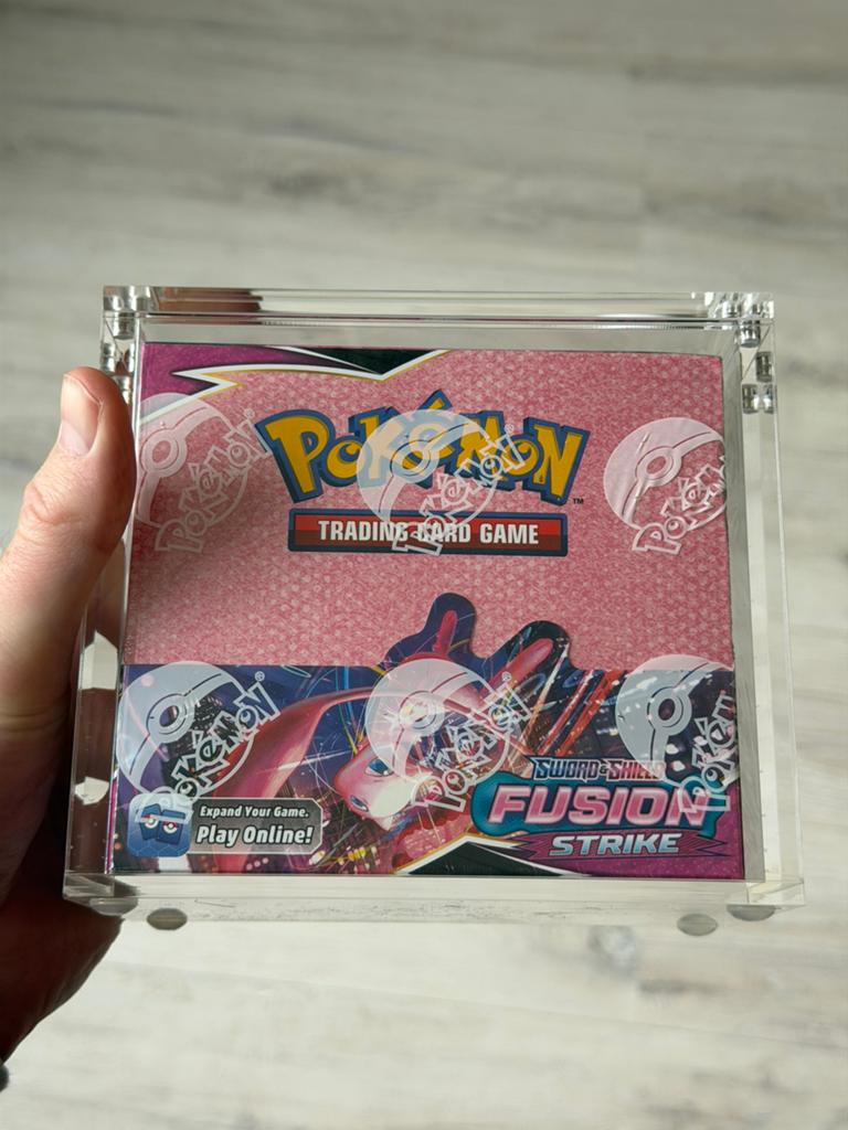 Fusion Strike Booster Box, Ophalen of Verzenden, Zo goed als nieuw, Boosterbox