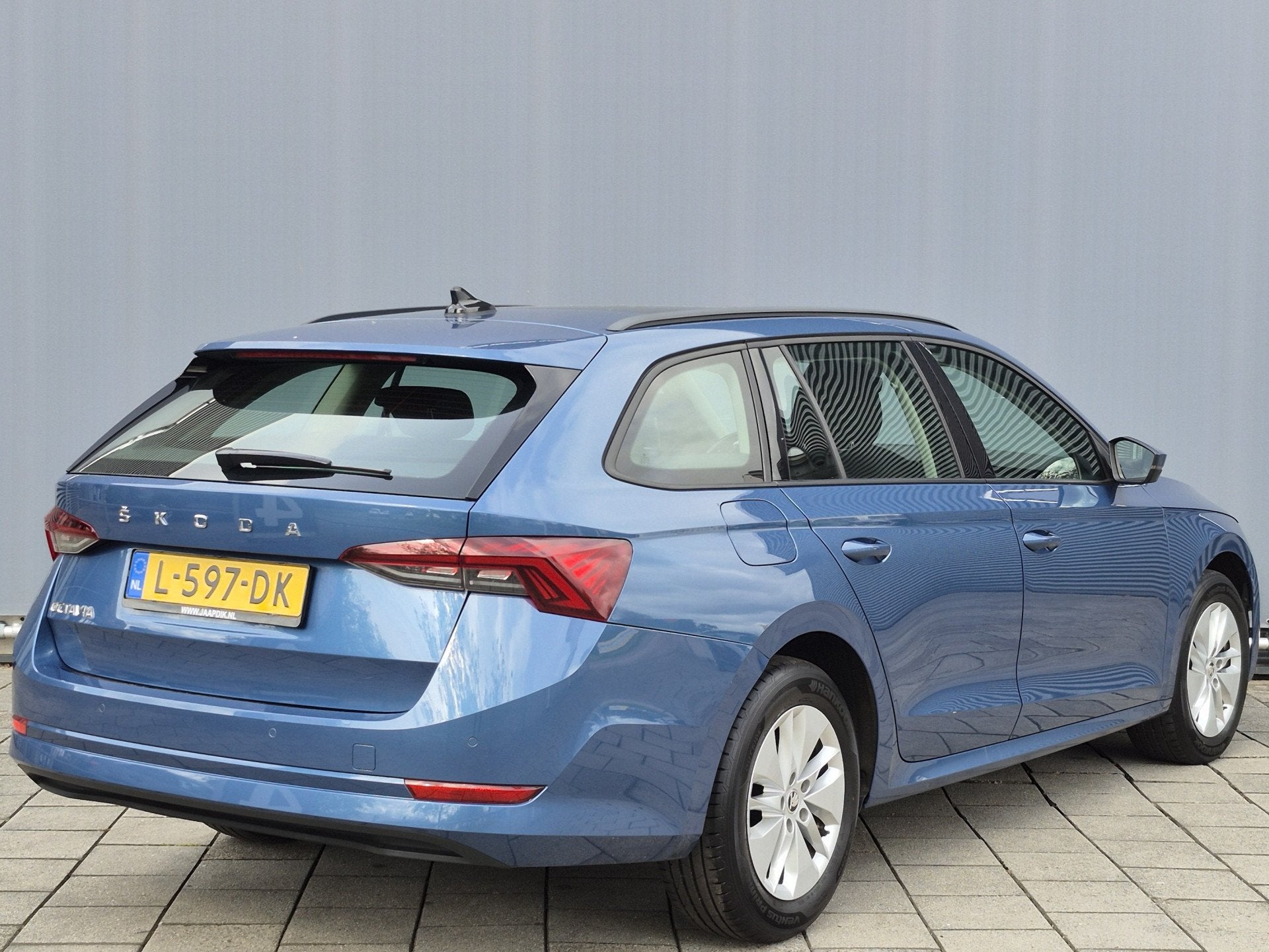 Skoda Octavia Combi BWJ 2021 | 1.0TSI 111PK Business Edition, Stof, Gebruikt, Origineel Nederlands, 3 cilinders