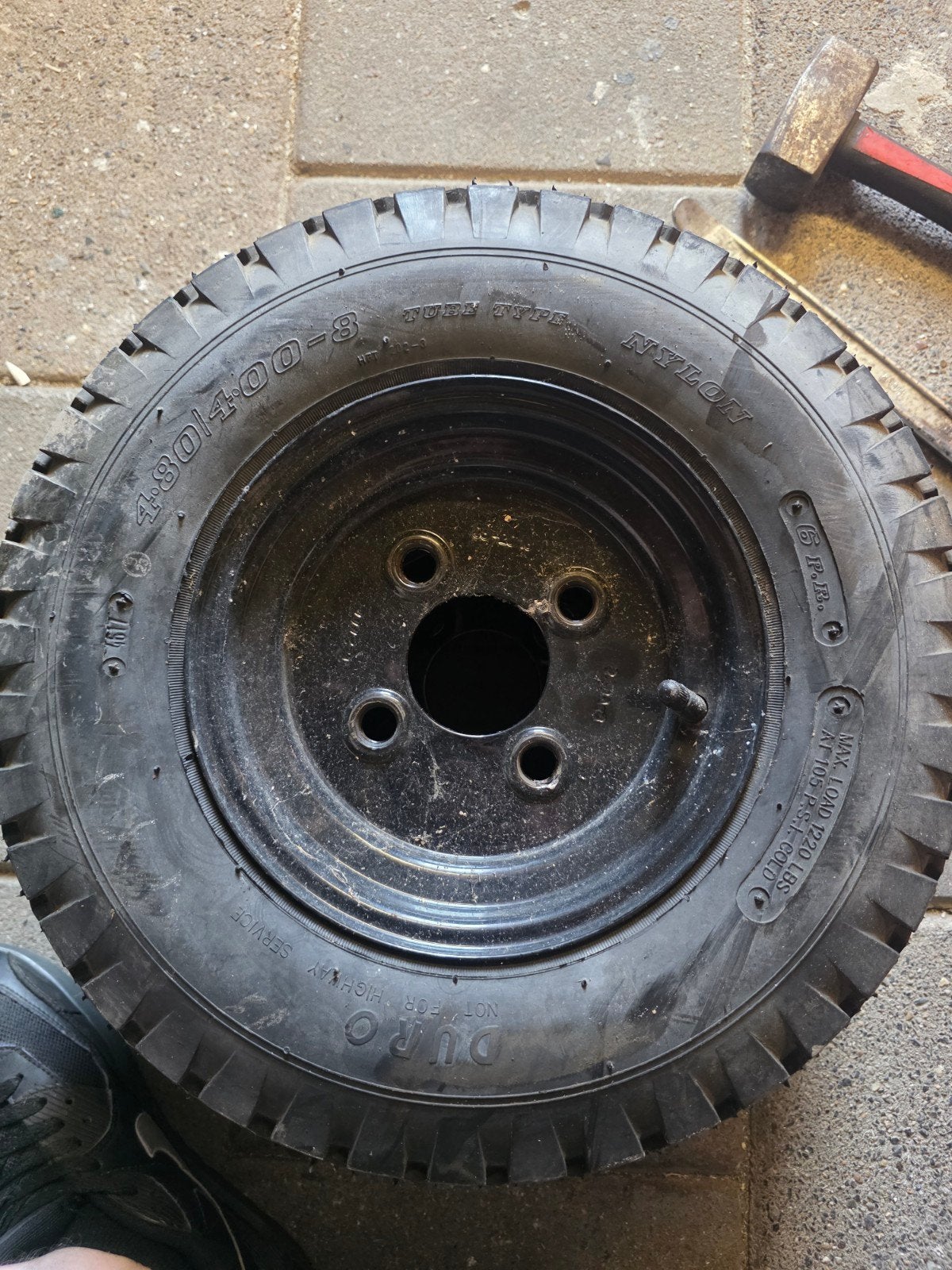 twee banden met velg, Ophalen of Verzenden