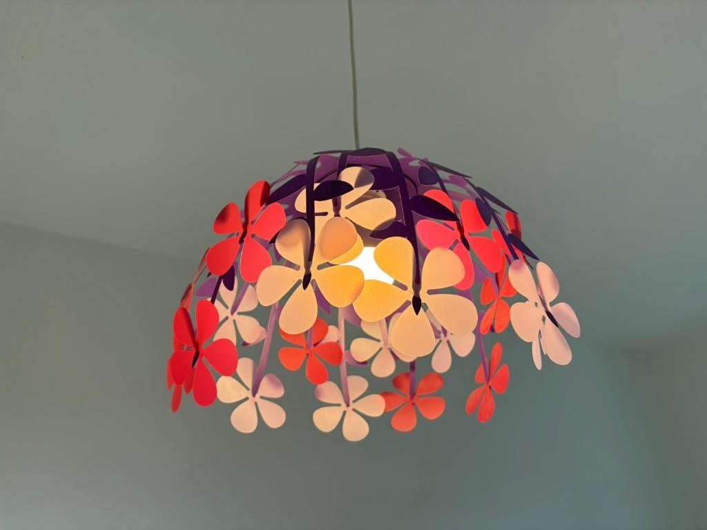 Plastic lamp van IKEA voor een kinderkamer, Ophalen, Overige materialen, Zo goed als nieuw, Modern