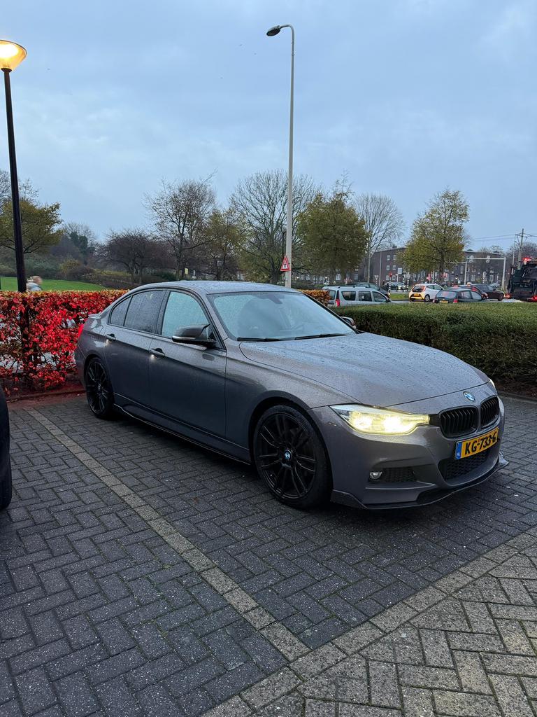 BMW 3-Serie 330e Iperformance 252pk Aut 2016 Bruin, Auto's, BMW, Particulier, 3-Serie, ABS, Airbags, Airconditioning, Alarm, Android Auto