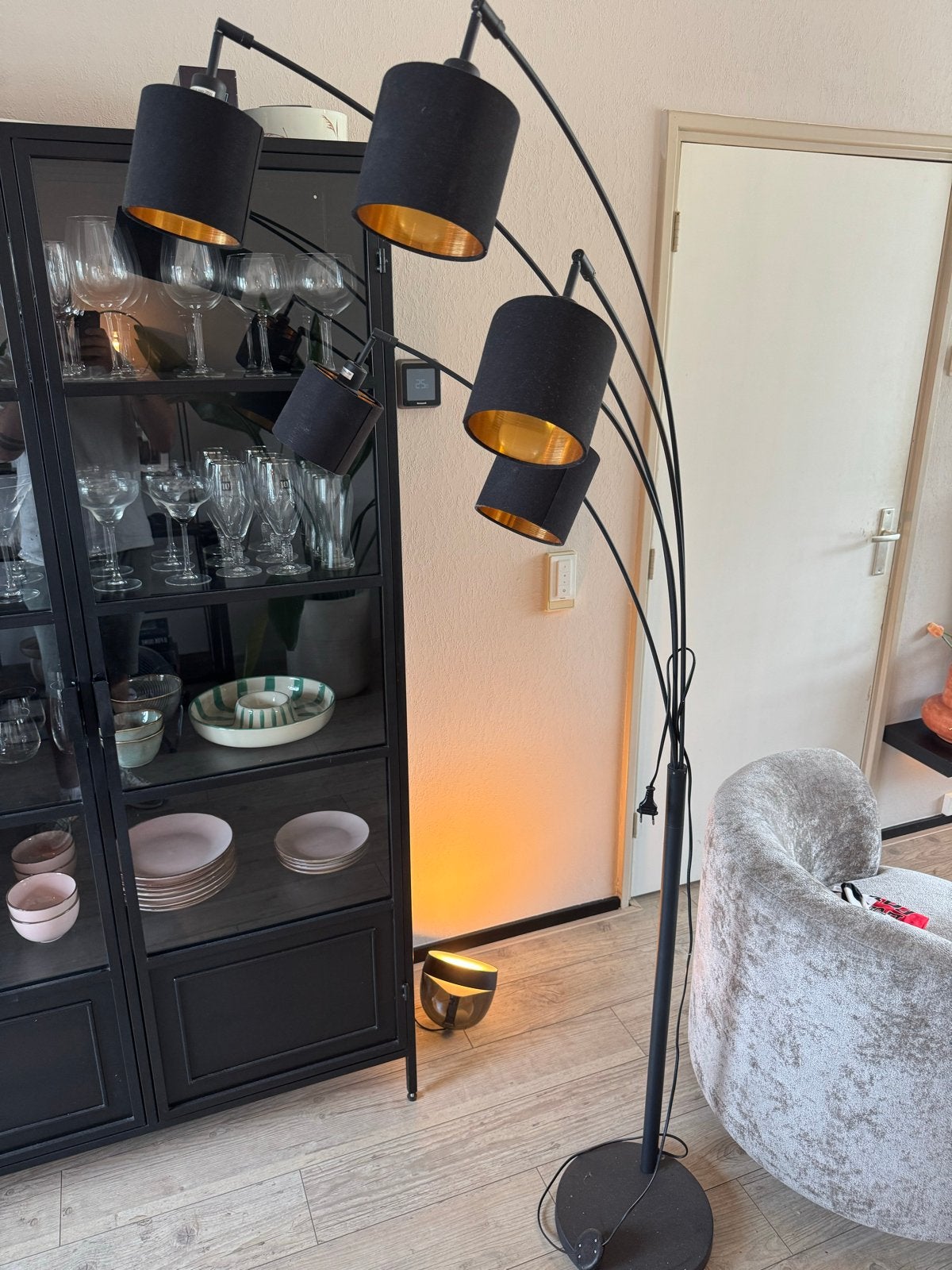 Moderne Vloerlamp Teddy met 5 Lichtpunten - Zwart/Goud, Huis en Inrichting, Lampen | Vloerlampen, Ophalen, E14 (klein), Zo goed als nieuw