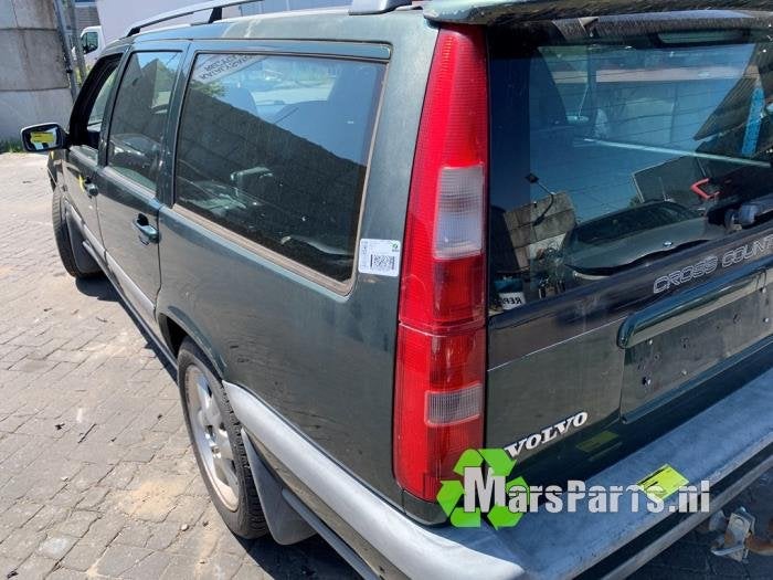 Achterlicht links van een Volvo V70, Gebruikt, -, -, Ophalen of Verzenden