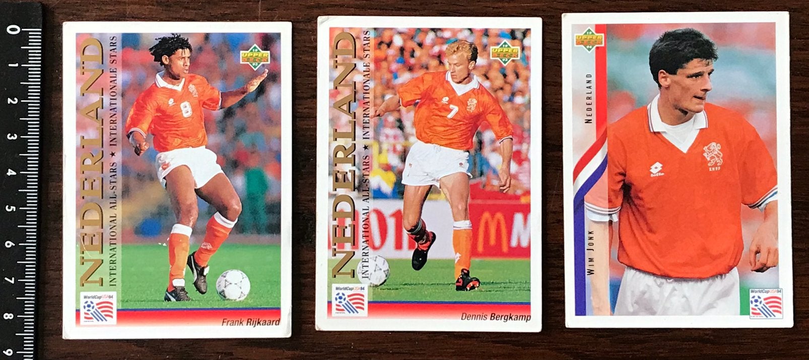 3 Oude Voetbalplaatjes Internationale Stars, Verzamelen, Ophalen of Verzenden, Zo goed als nieuw, Overige binnenlandse clubs, Poster, Plaatje of Sticker