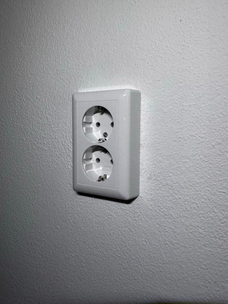 8x Gira Stopcontact Inbouw 2-voudig Randaarde Zuiver Wit, Ophalen, Nieuw, Stopcontact