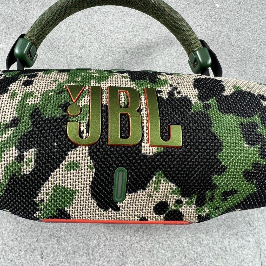JBL Charge 6 Speaker met handvat | Camo kleur | 414454, JBL, Ophalen of Verzenden, Zo goed als nieuw, Center speaker