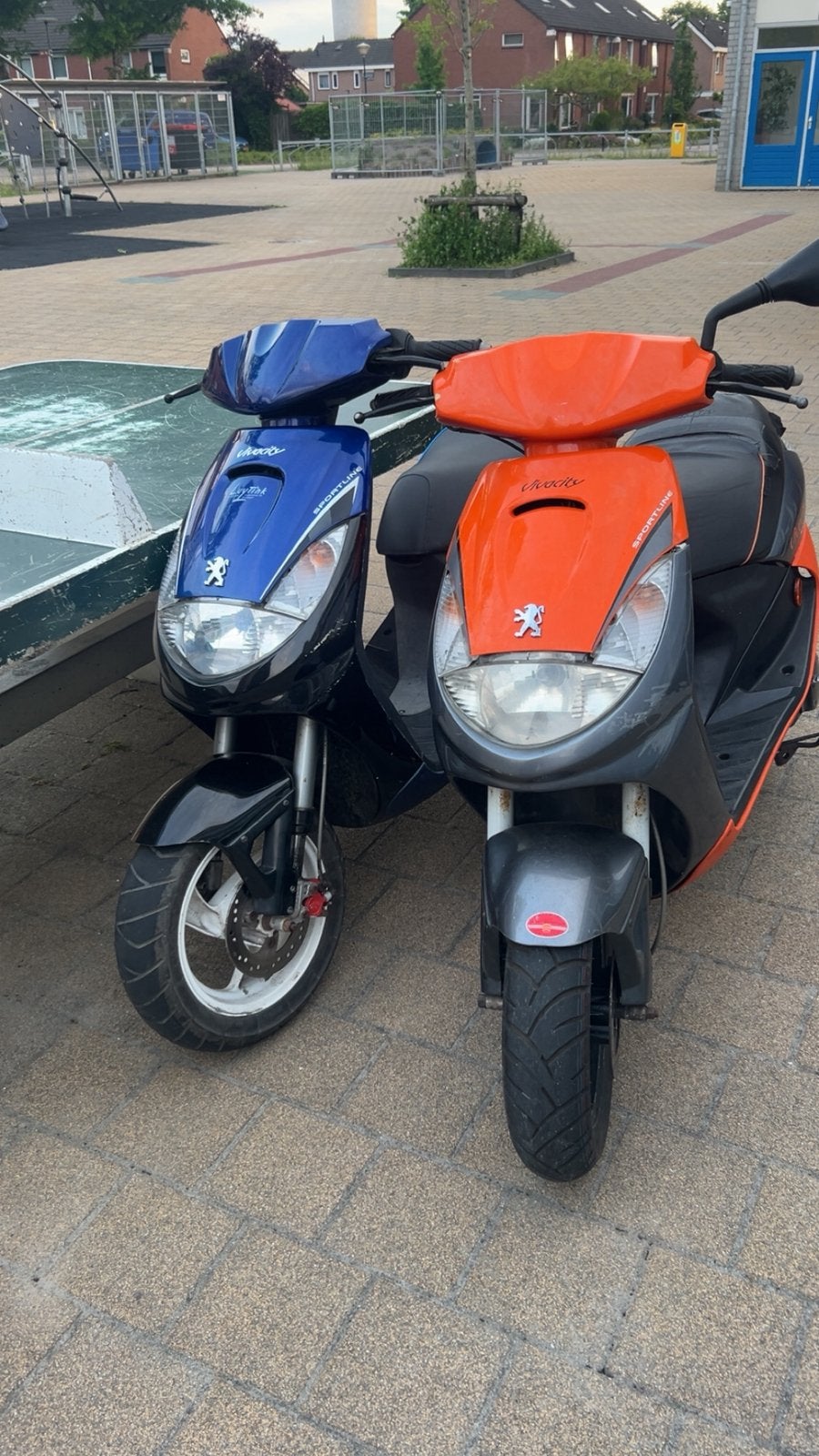 Peugot vivacity 50cc, Fietsen en Brommers, Scooters | Peugeot, Zo goed als nieuw, Vivacity, Tweetakt, Ophalen of Verzenden