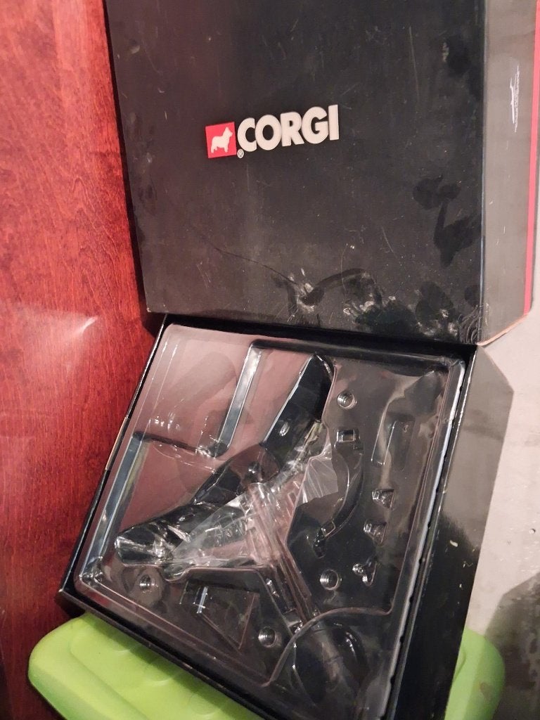 Corgi Vickers VC10 Rode Kruis Vliegtuigmodel, 1:72 tot 1:144, Zo goed als nieuw, Vliegtuig, Ophalen
