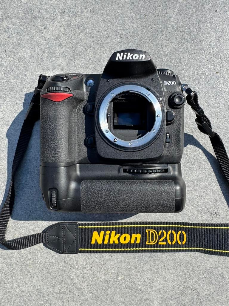 Nikon D200 (bijvoorkeur als set), Spiegelreflex, Ophalen of Verzenden, Zo goed als nieuw, Nikon