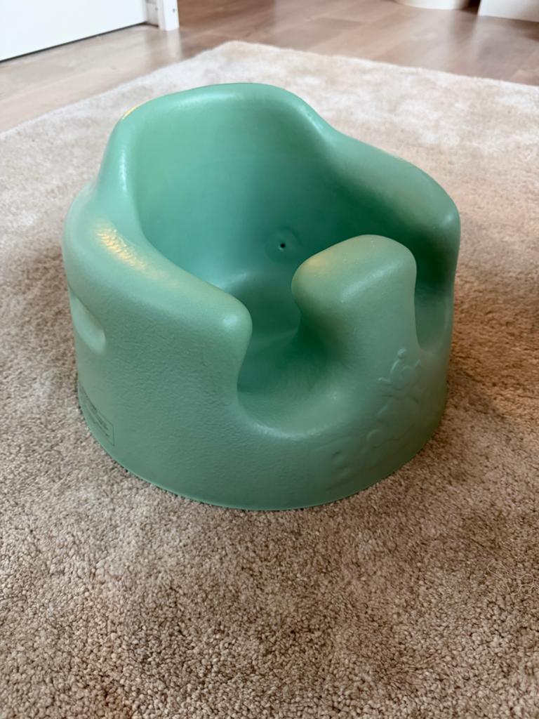 Bumbo stoeltje met riempjes - perfecte staat, Ophalen of Verzenden, Zo goed als nieuw, Overige typen, Gordel(s)