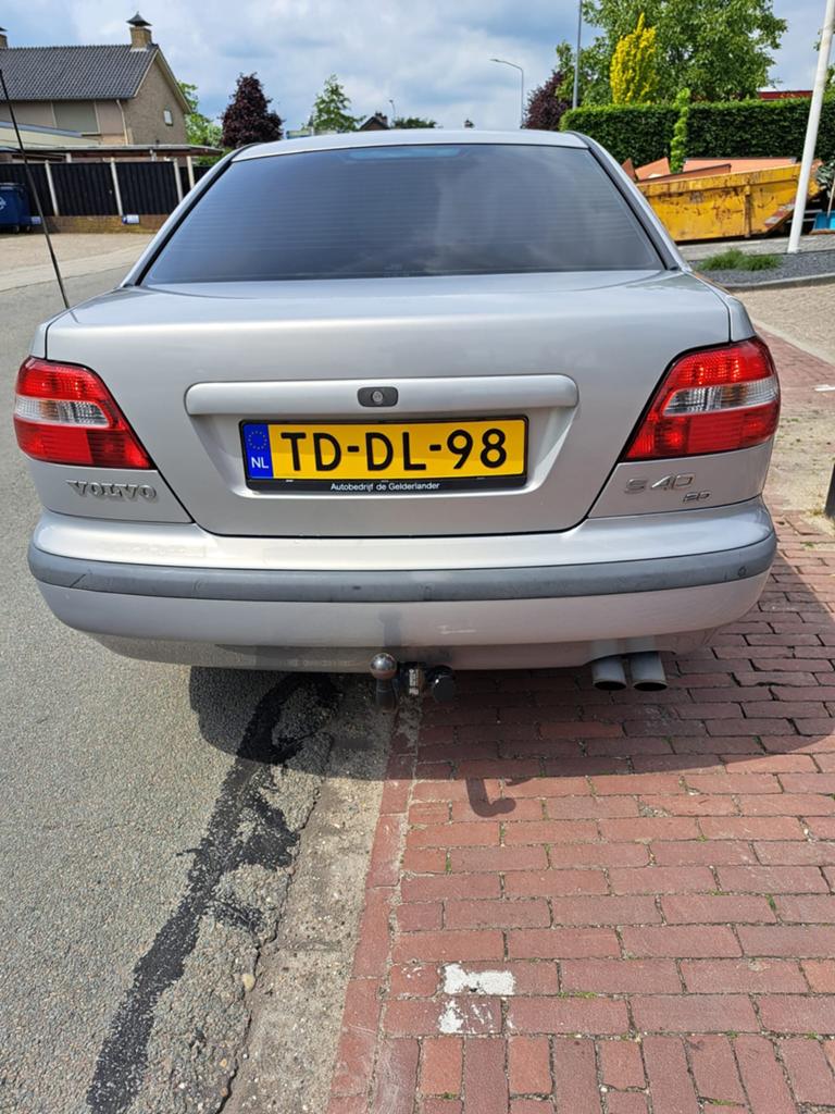 Volvo S40 2.0 I 16V AUT 1998 Grijs, Leder en Stof, S40, Particulier, Sedan