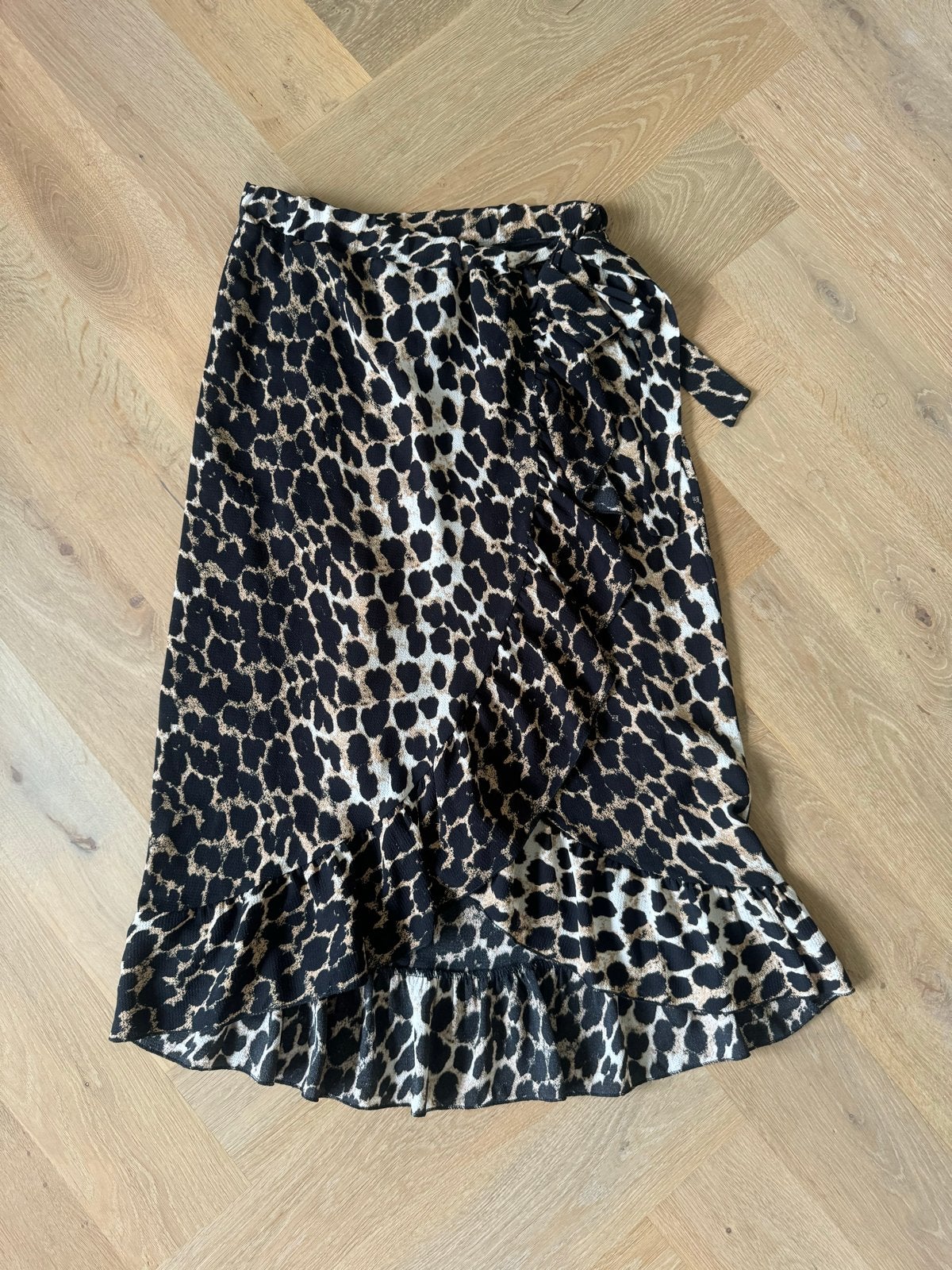Costes overslag rok met luipaardprint - Maat L - ongedragen, Zwart, Maat 42/44 (L), Ophalen of Verzenden, Zo goed als nieuw