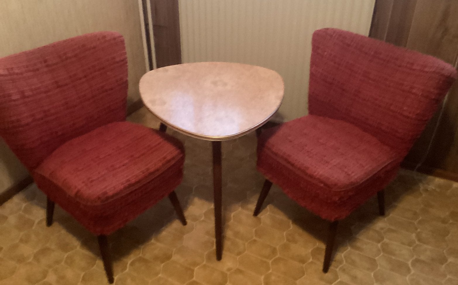 Retro Zithoek: Rode Cocktailstoelen + Formica Niertafeltje, Antiek en Kunst, Ophalen