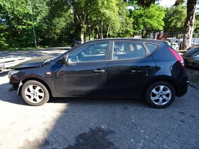 Hyundai I 30 1.4 16v bj 2010 111000 km voor demontage., Auto-onderdelen, Overige Auto-onderdelen, Hyundai, Gebruikt, Ophalen of Verzenden