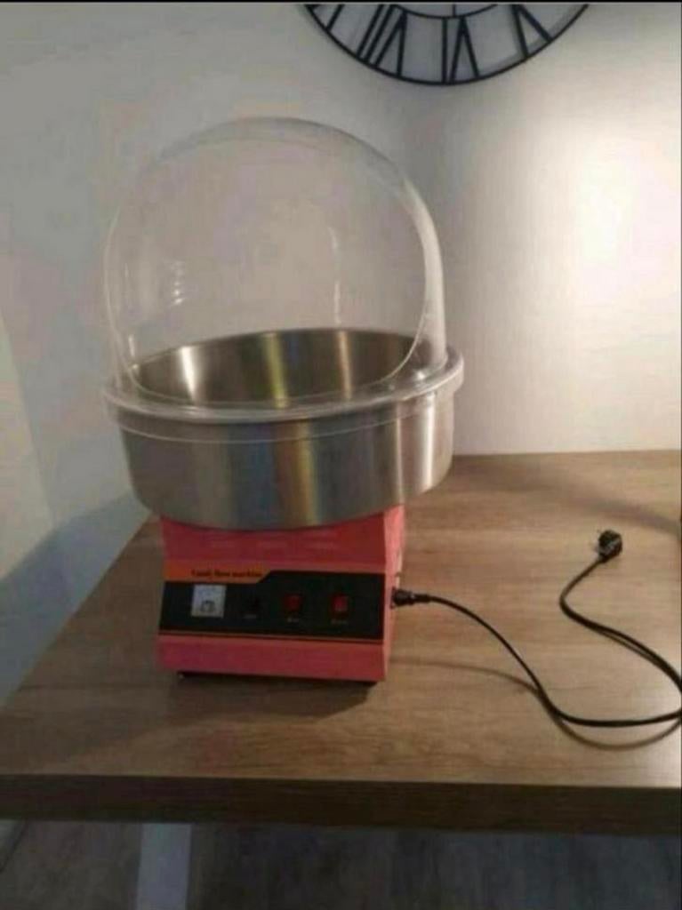 Suikerspin machine suikerspinmachine 30 euro per dag, Hobby en Vrije tijd, Feestartikelen | Verhuur, Ophalen of Verzenden, Zo goed als nieuw
