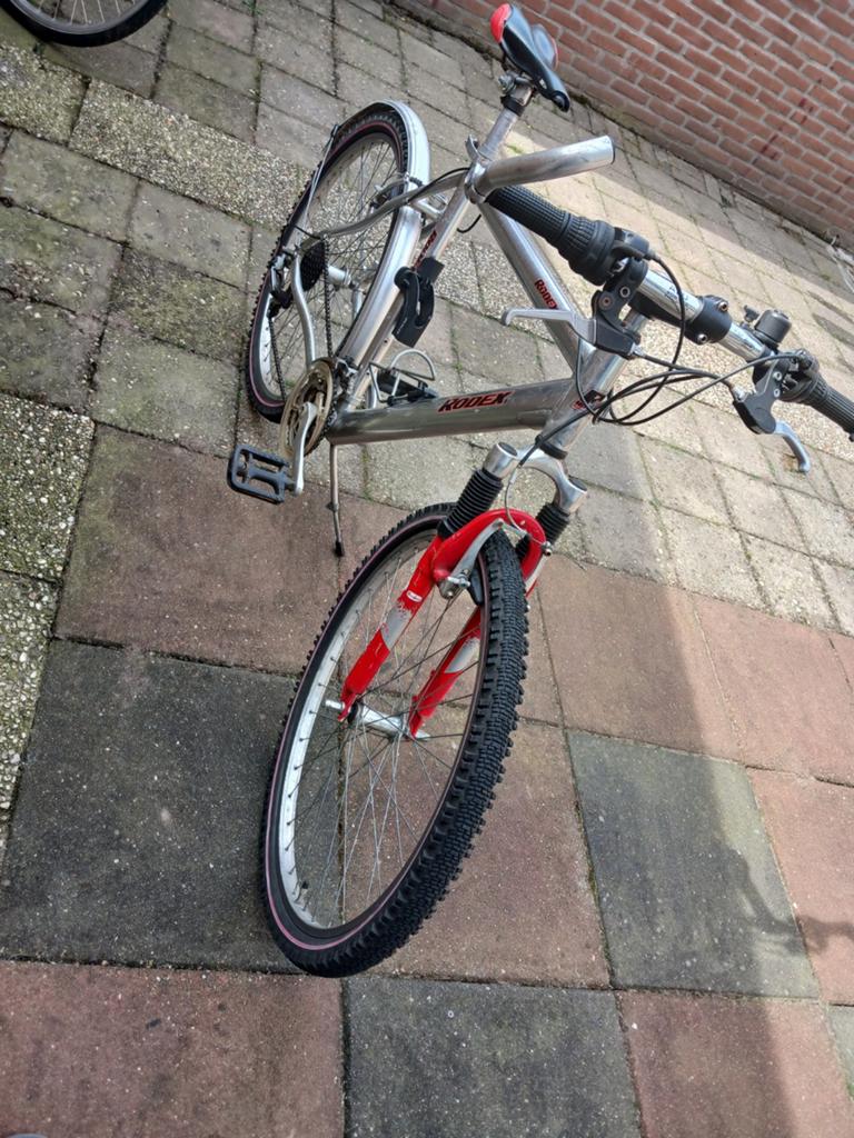 Fiets 28 inch, Fietsen en Brommers, Ophalen of Verzenden, Staal, 24 inch of meer