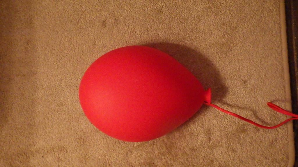 ballon-wandlamp van Ikea in de kleur rood, Ophalen of Verzenden, Huis en Inrichting