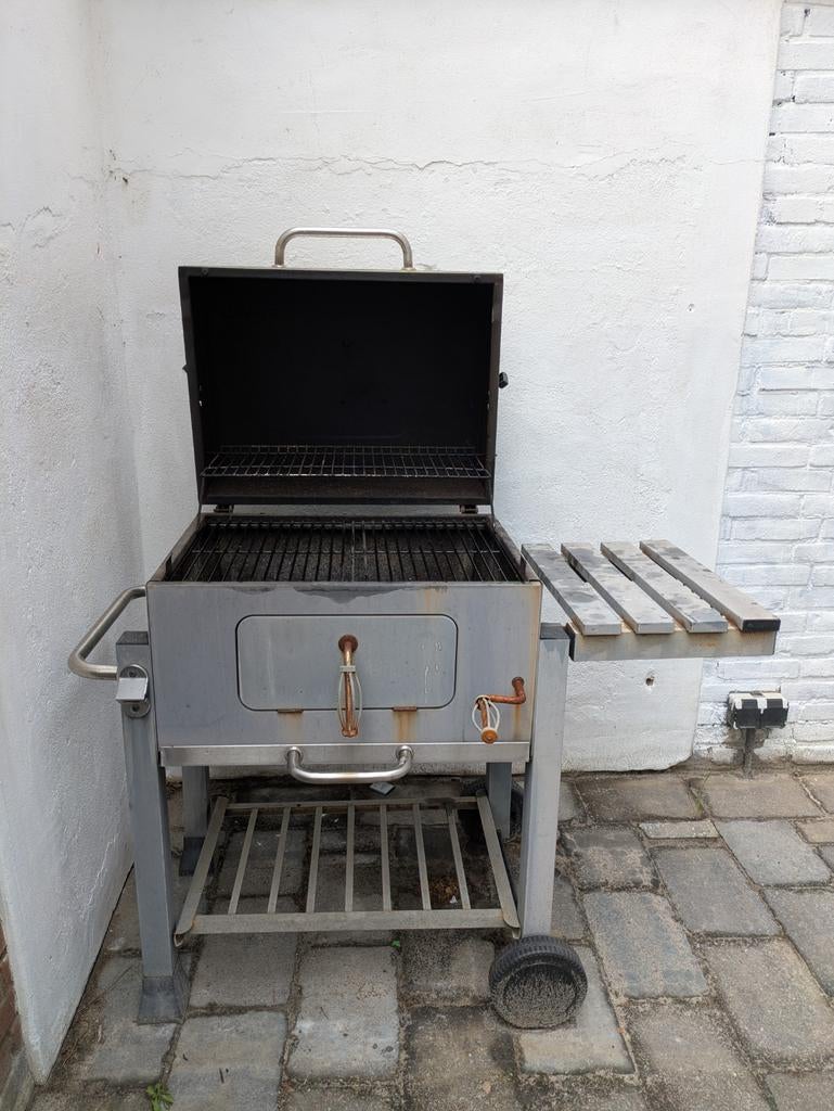 Gebruikte Houtskool Barbecue met Zijplank, Tuin en Terras, Houtskoolbarbecues, Ophalen, Gebruikt
