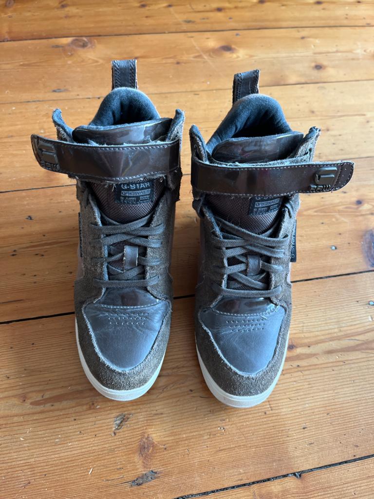 G-Star gympen met verborgen hak maat 37, Ophalen of Verzenden, Zo goed als nieuw, Grijs, Sneakers of Gympen