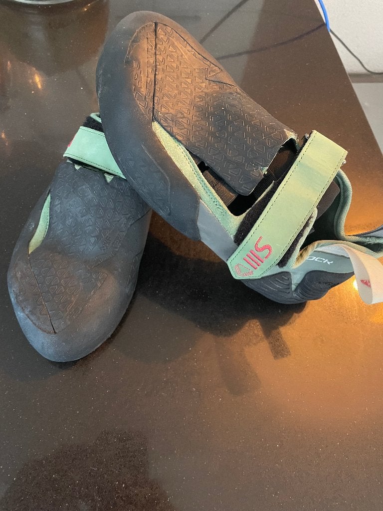 Mad Rock Shark III HV (maat 42,5), Sport en Fitness, Klimsport, Ophalen of Verzenden, Nieuw, Klimsportschoenen