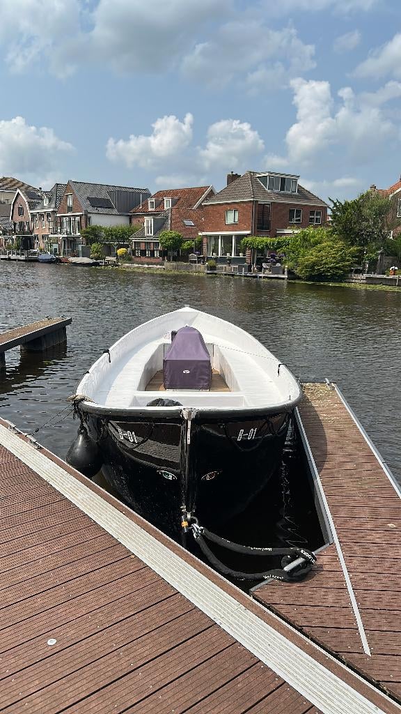 Nette sloep, Ophalen, 10 tot 30 pk, Binnenboordmotor, 6 meter of meer