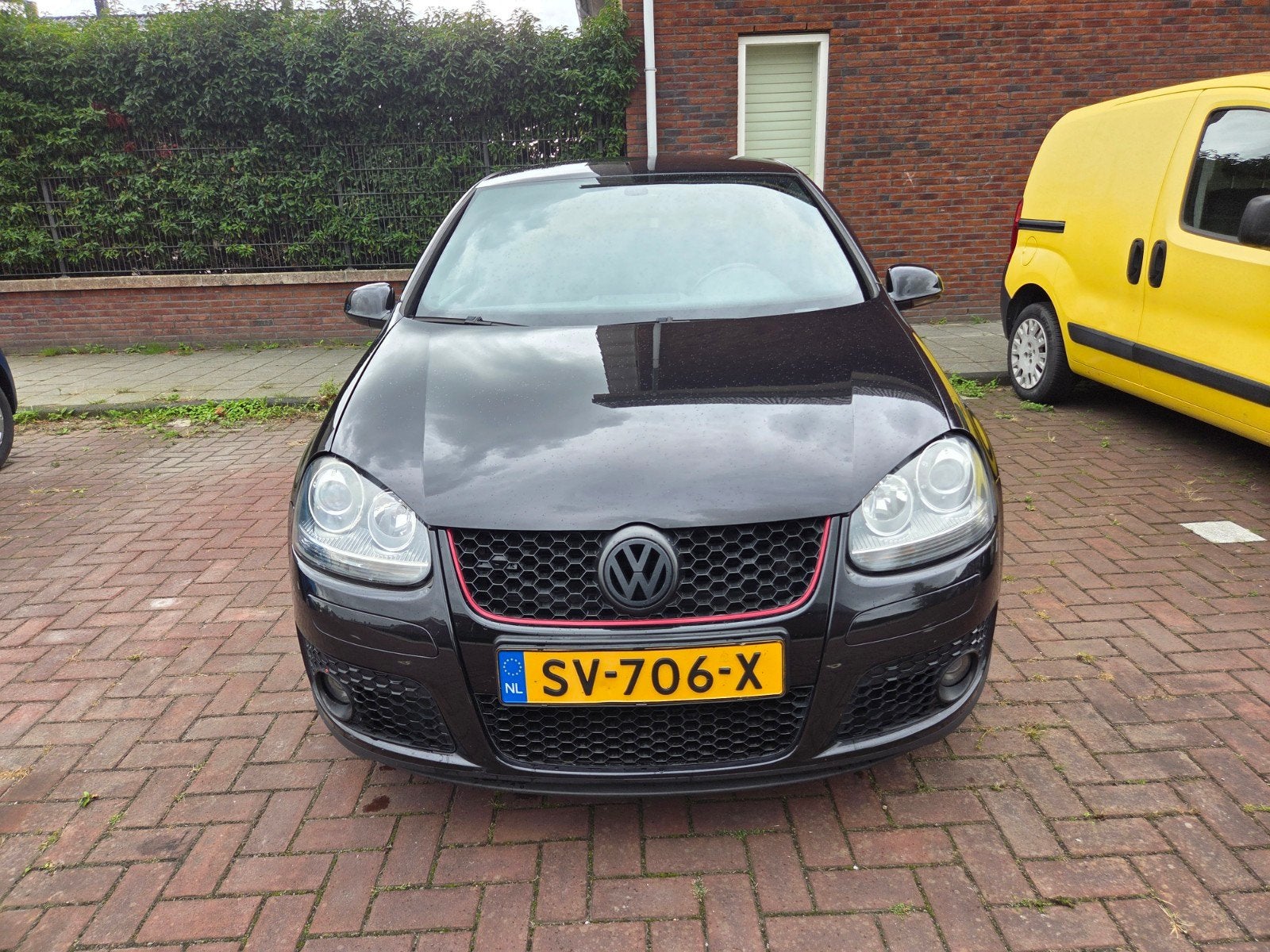 Volkswagen Golf 2.0 GTI 147KW 5D AUT 2005 Zwart, Auto's, 4 cilinders, 1984 cc, Zwart, Geïmporteerd