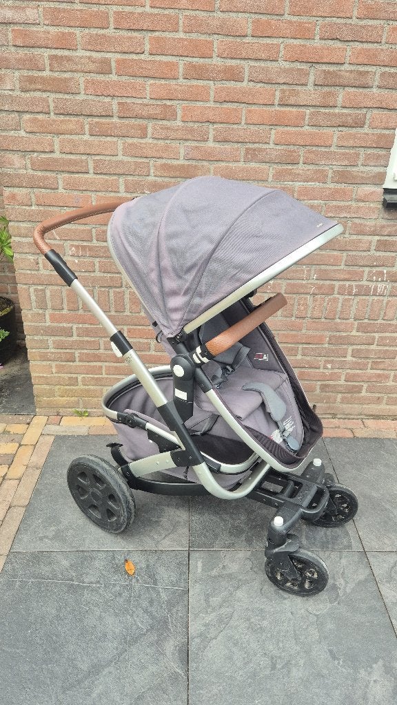 Joolz Geo 2 compleet met reiswieg en accessoires, Gebruikt, Verstelbare duwstang, Combiwagen, Ophalen