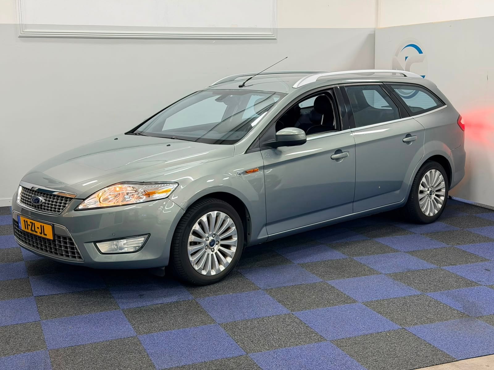 Ford Mondeo Wagon 2.3-16V Titanium / NAVI-MULTIEMEDIA / NETT, Gebruikt, 4 cilinders, Mondeo, Leder en Stof
