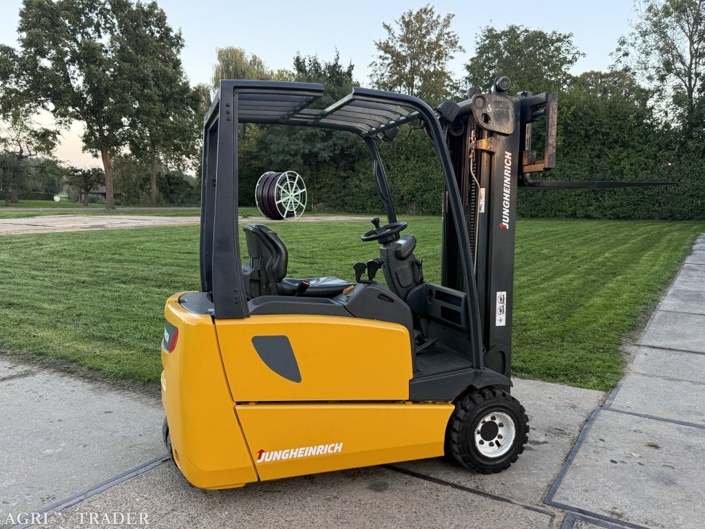 Jungheinrich 2000KG triplo 4.5M freelift Sideshift 4e ventie, Info@vanbeurdenheftrucks.nl, Jungheinrich, Heftruck, Ophalen of Verzenden