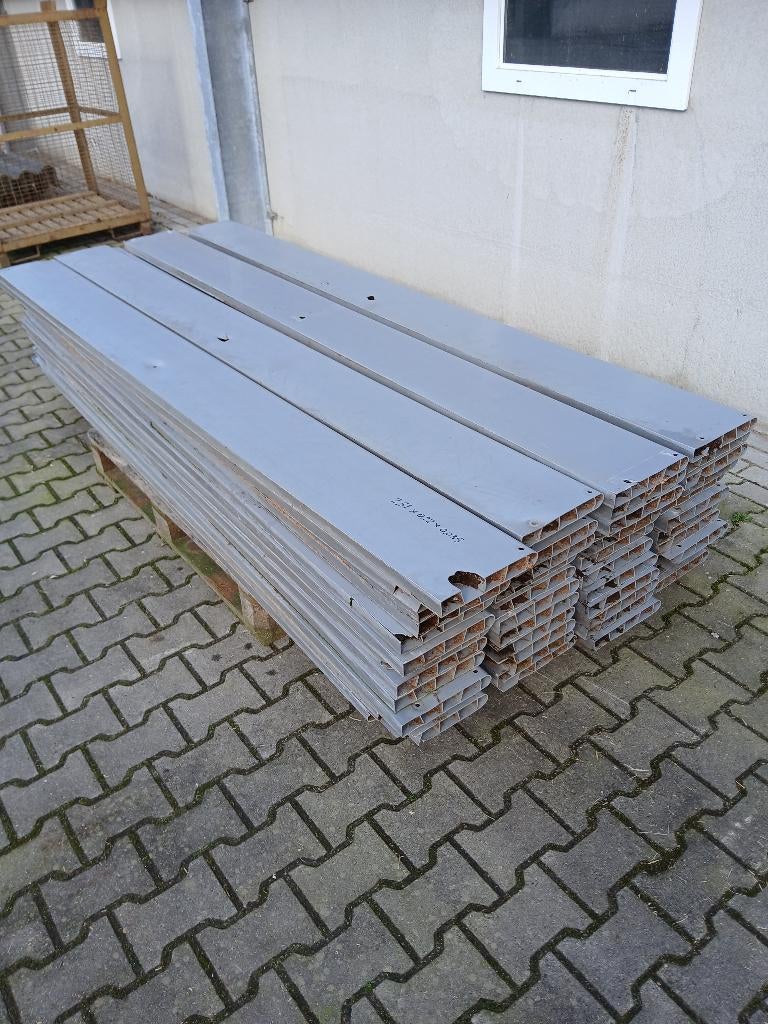 Kunststof planken, Ophalen, Gebruikt, 25 tot 50 mm, 250 tot 300 cm