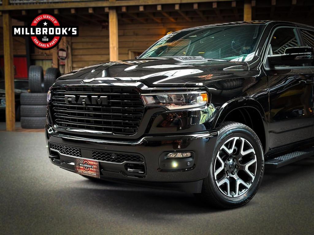 Dodge Ram 1500 Laramie Sport | BPM VRIJ | Zakekelijke Lease, Automaat, 4 stoelen, Zwart, Leder