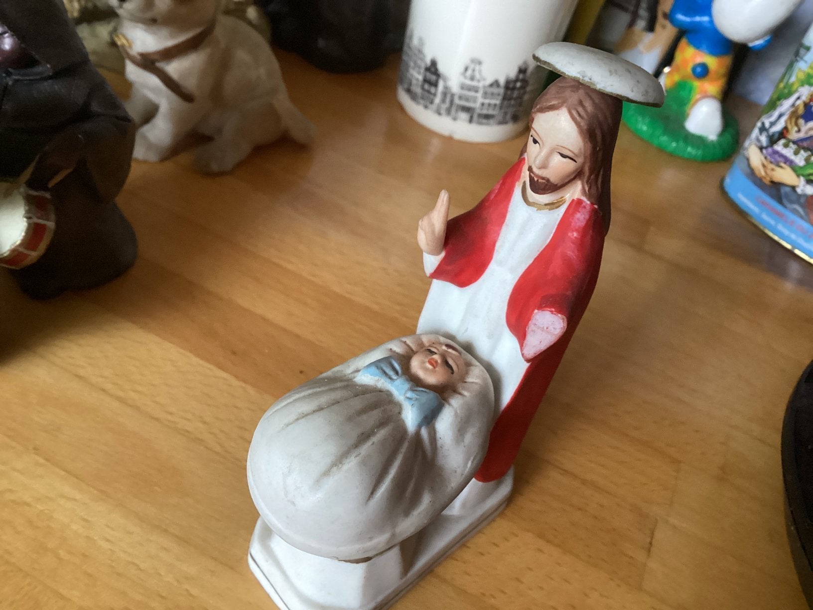 Jezus met kindje // hand ontbreekt / biscuit porselein, Antiek en Kunst, Antiek | Religie, Ophalen of Verzenden