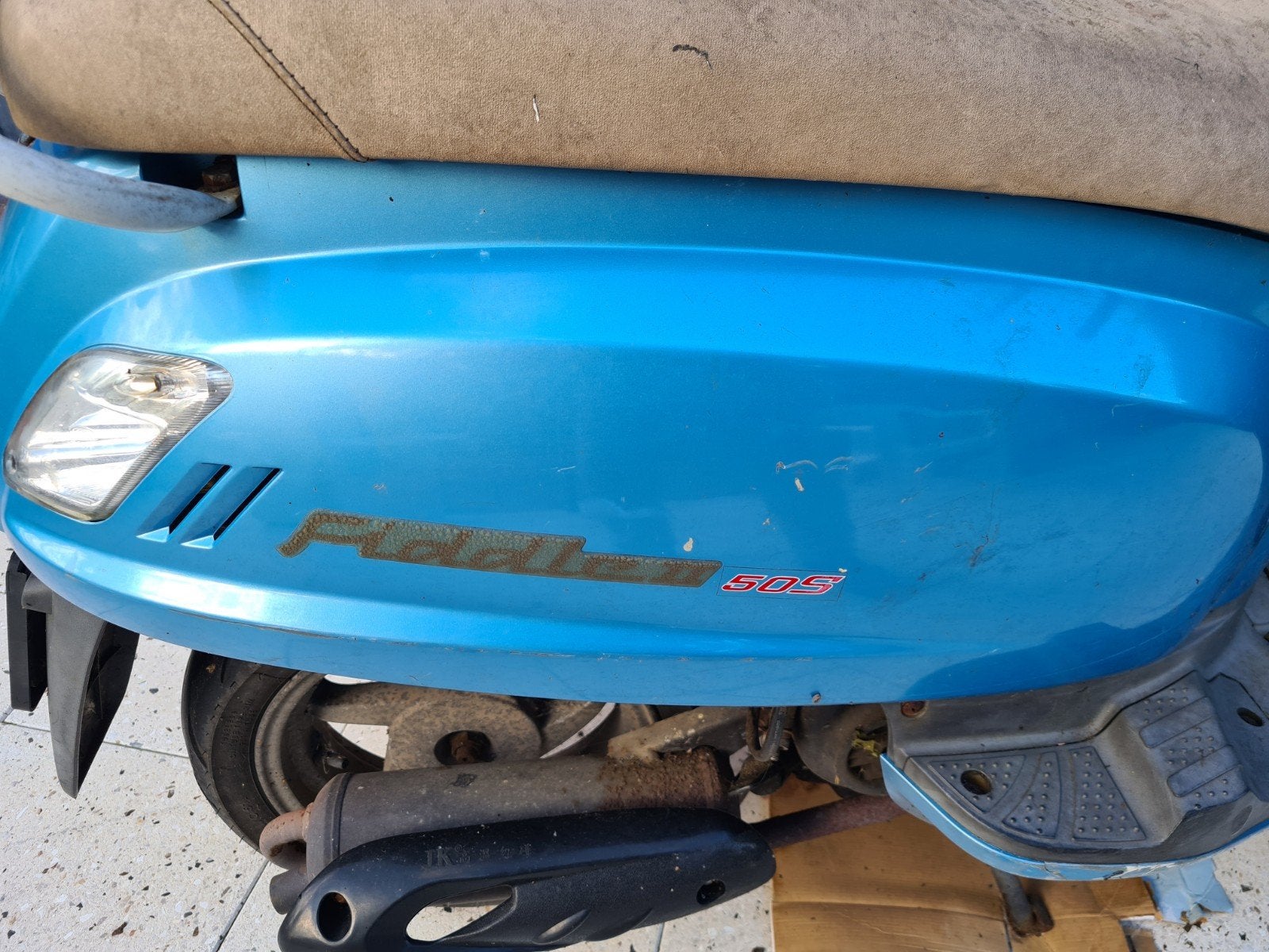 Sym scooter, stil gestaan batery vernieuwen rijd weer, Ophalen, Gebruikt, Benzine