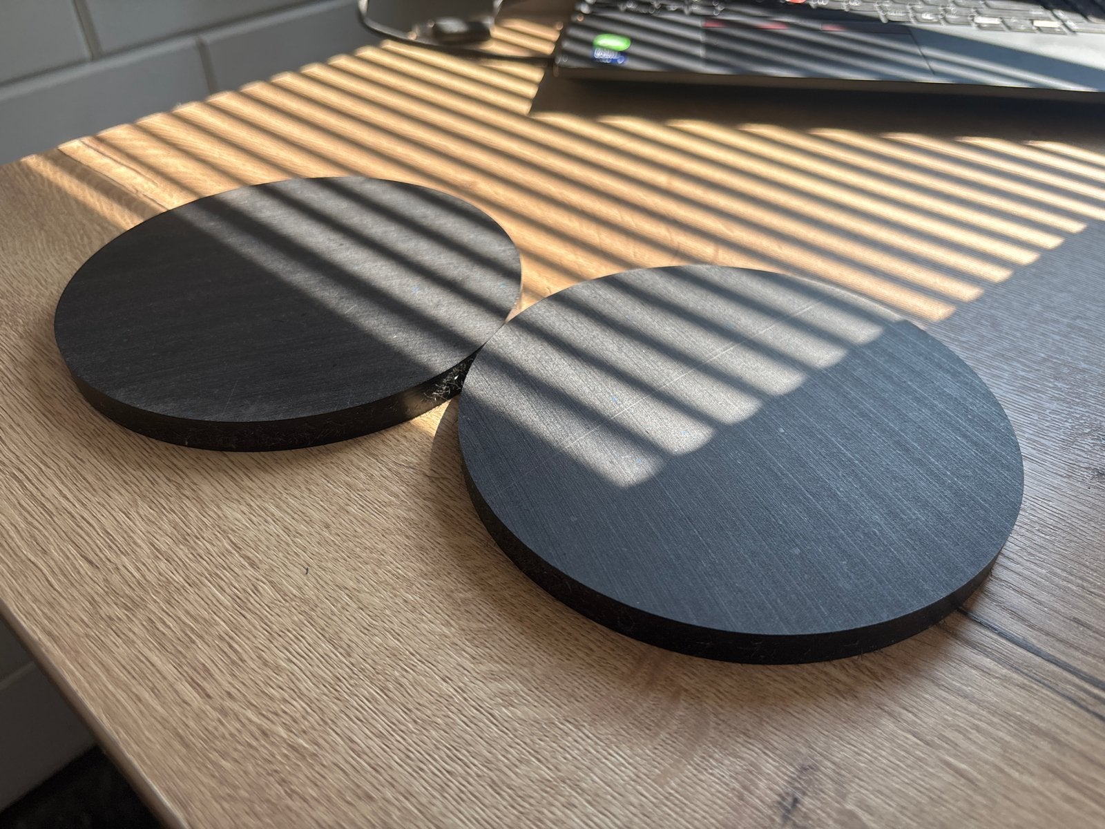 Sushi plankjes zwart hmpe 10mm rond 160mm, Ophalen, Zo goed als nieuw