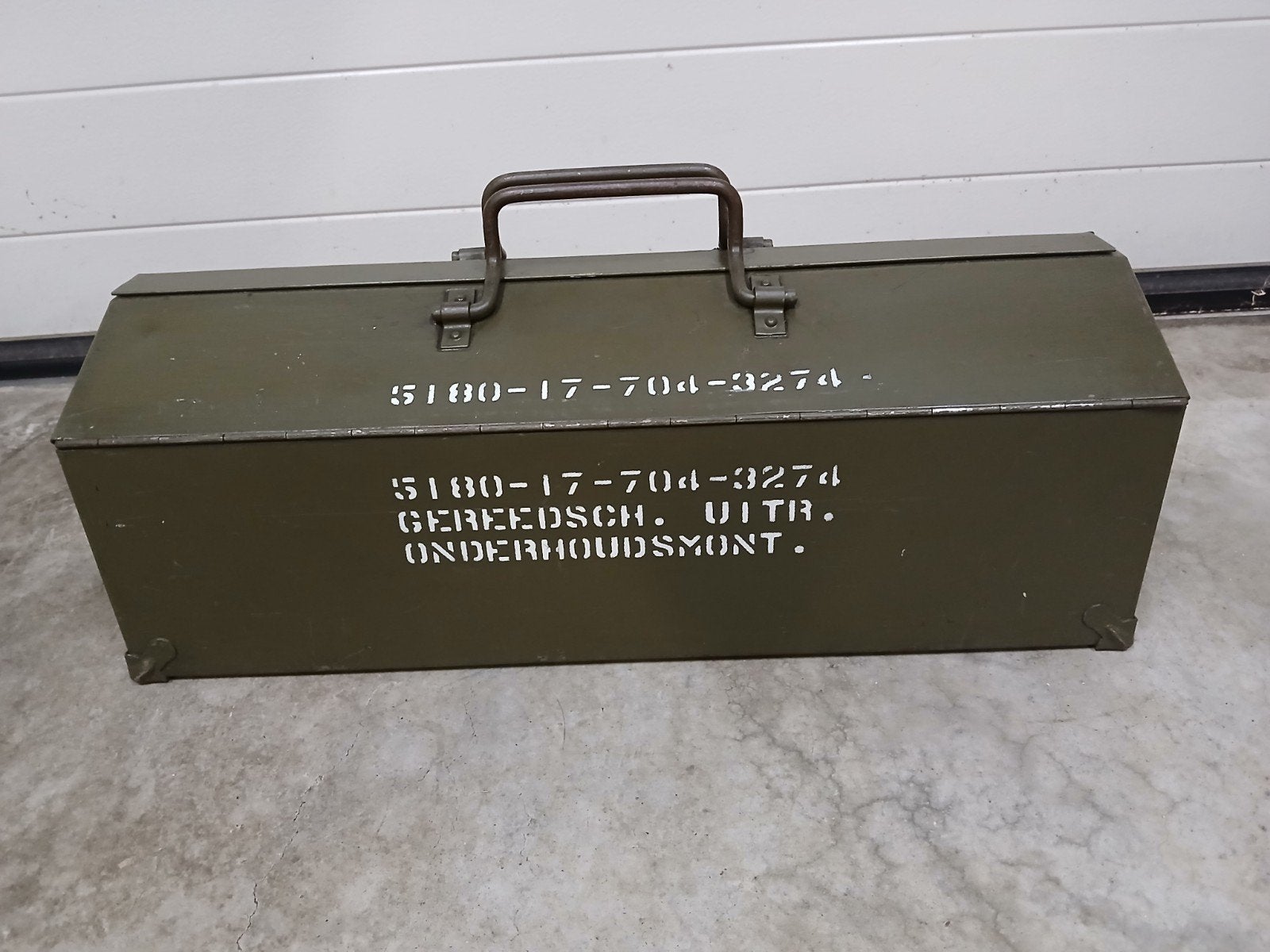 Vintage metalen gereedschapskist - Militair groen, Ophalen, Gebruikt
